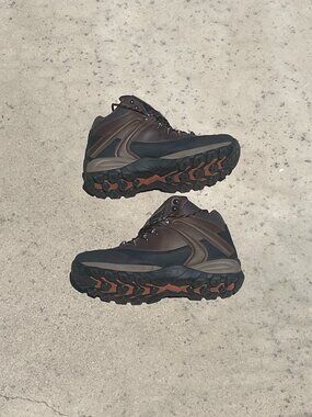 Pacific Trail Mid-cut hiking boots size 10